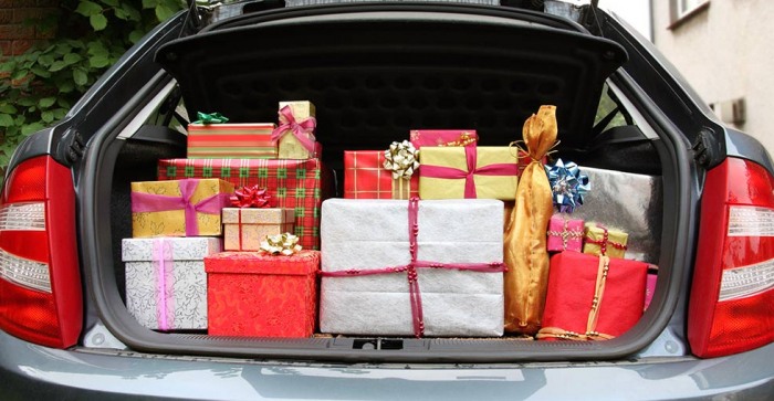 Подарок автомобилисту: 7 лучших идей для полезного подарка